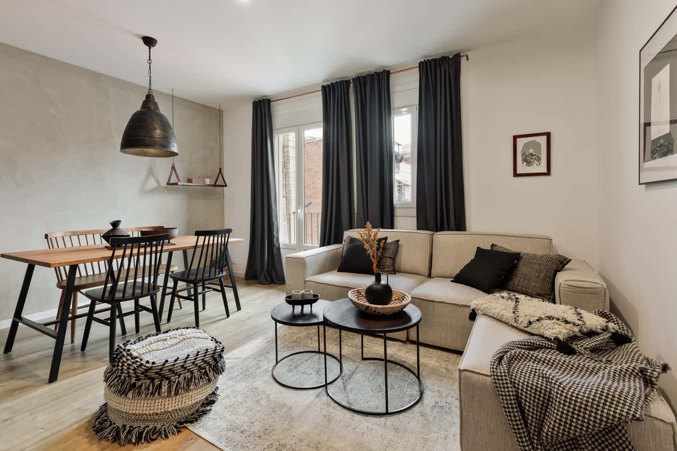 Furnished 2-bedroom flat in Eixample, 71 m²