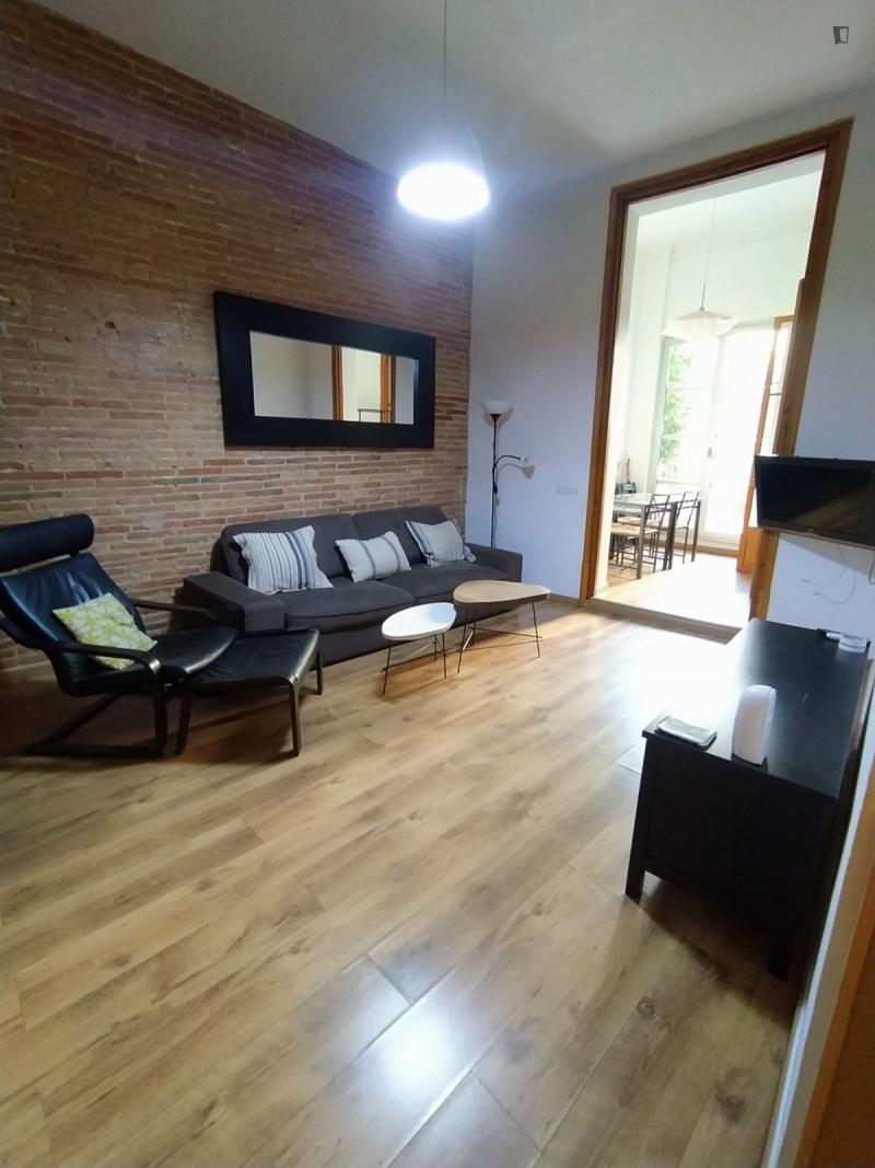 Furnished 2-bedroom flat in Eixample