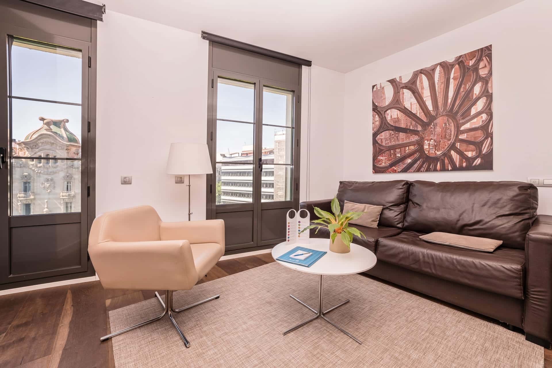 Furnished 1-bedroom flat in Eixample, 35 m²