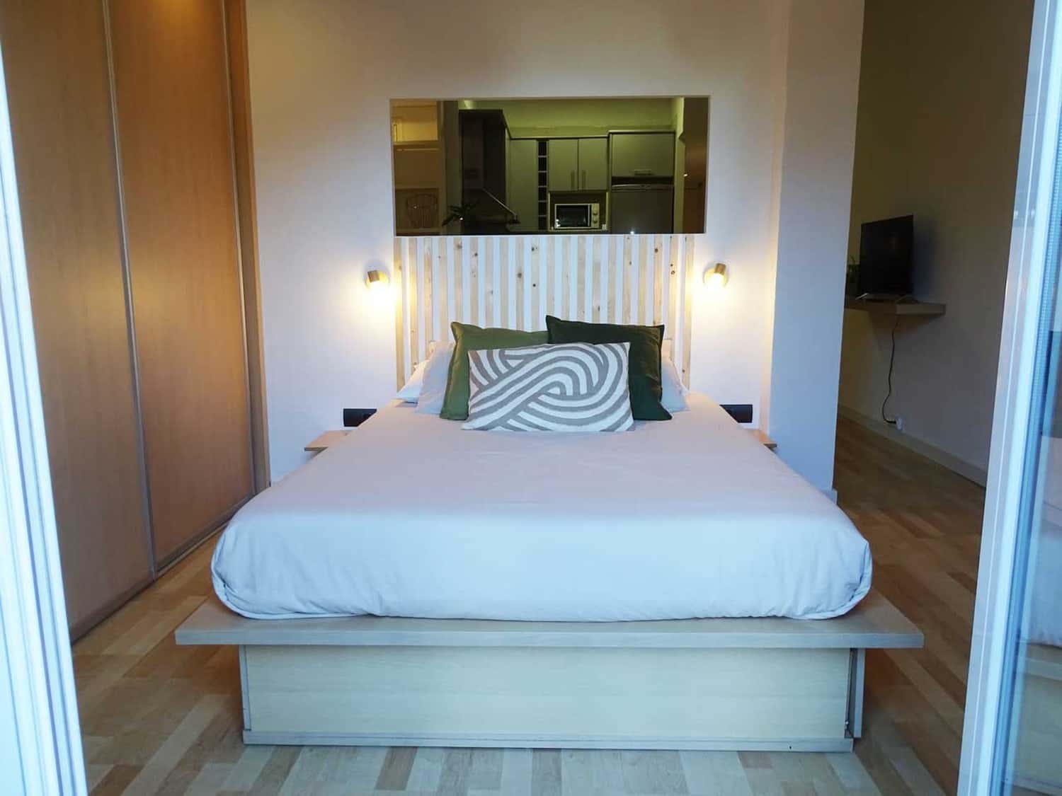 Furnished flat in Eixample, 40 m²