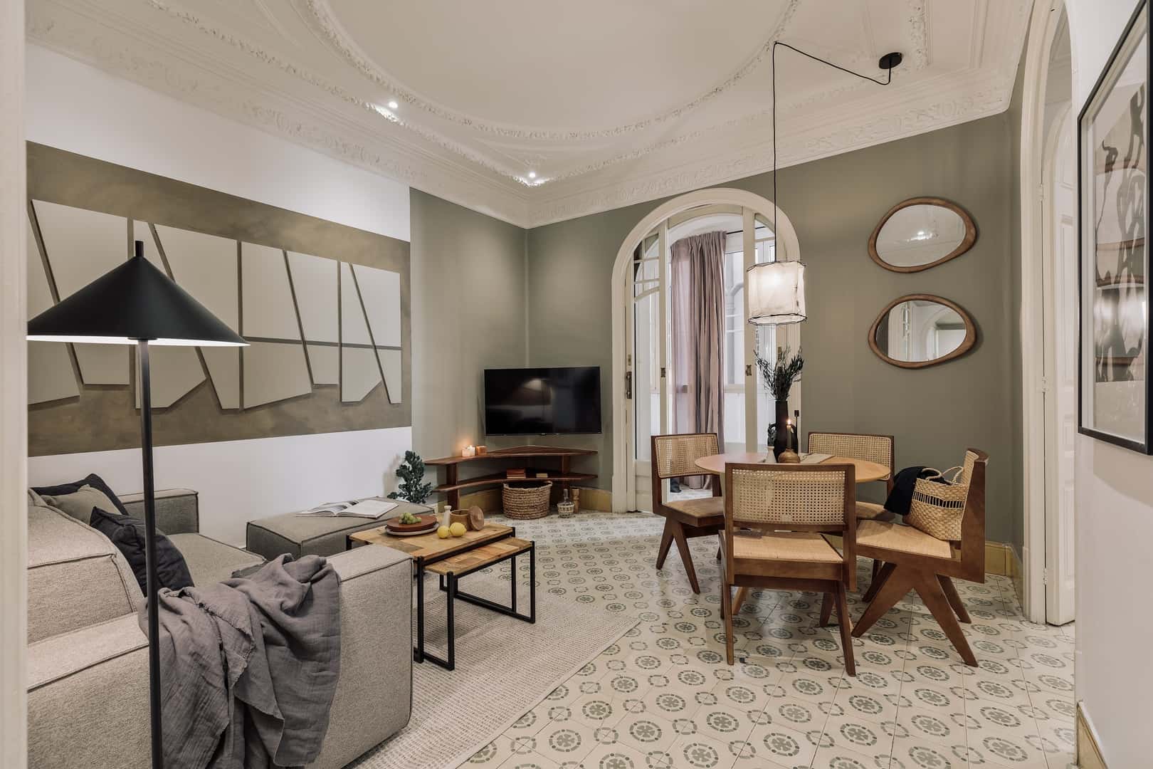 Furnished 2-bedroom flat in Gràcia, 88 m²