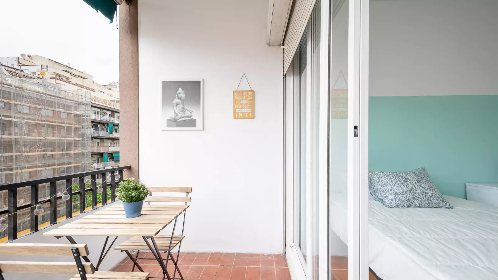 Furnished room in a 5-person shared flat in Horta-Guinardó