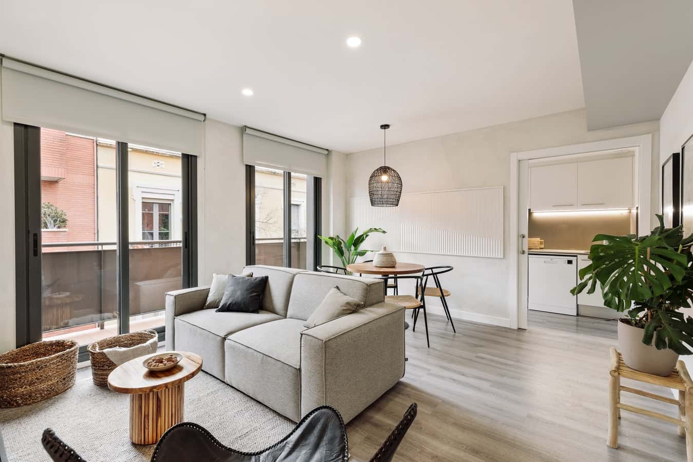 Furnished 2-bedroom flat in Les Corts, 57 m²