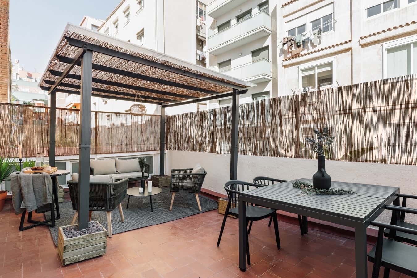 Furnished 2-bedroom flat in Sarrià–Sant Gervasi, 52 m²