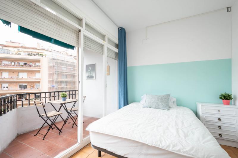 Furnished room in a 5-person shared flat in Horta-Guinardó