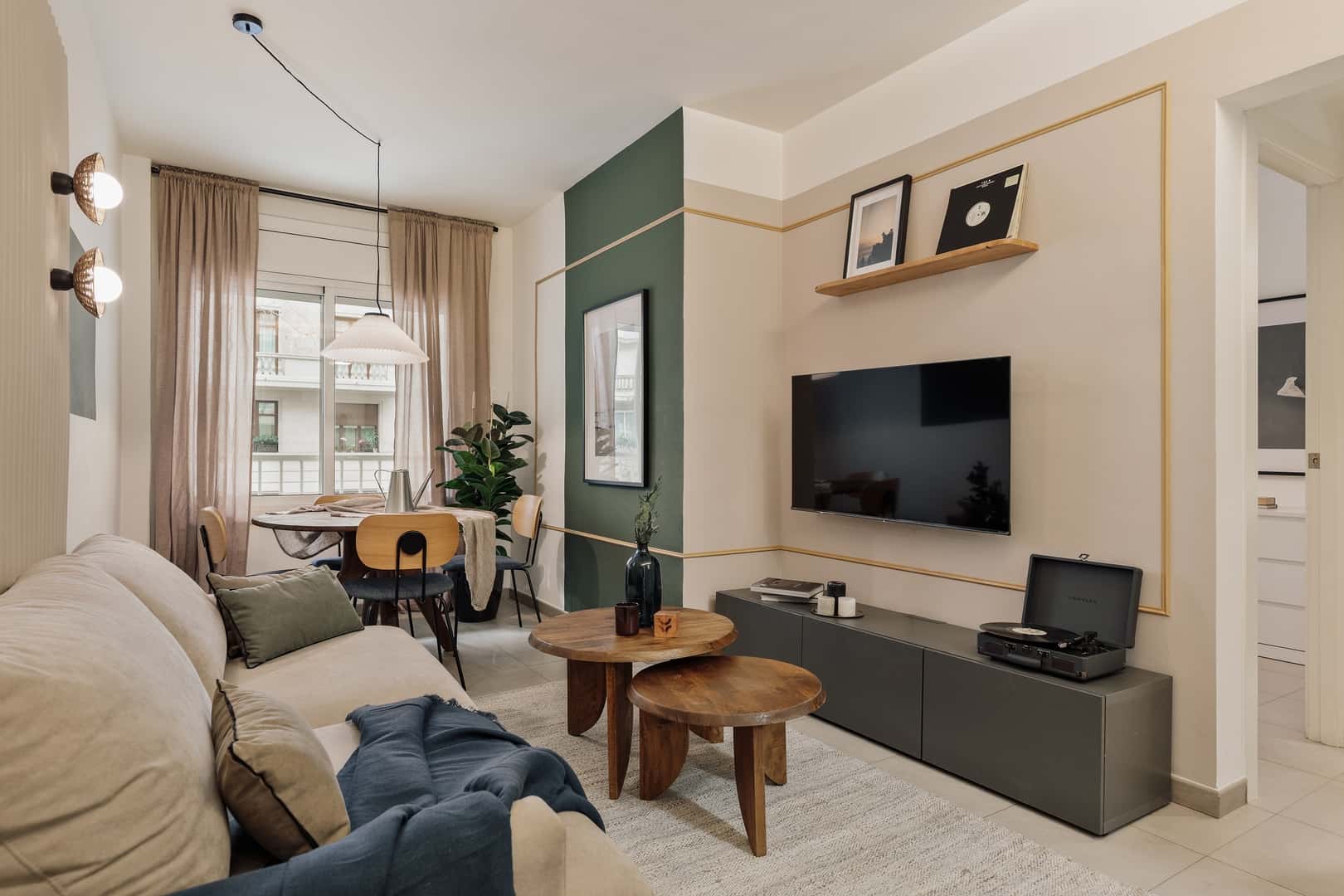 Furnished 2-bedroom flat in Sarrià–Sant Gervasi, 72 m²