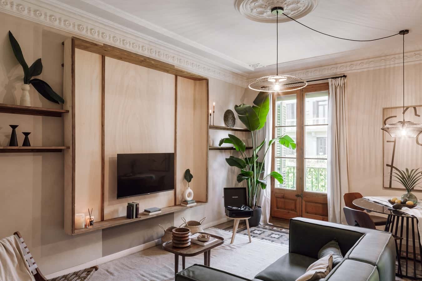 Furnished 2-bedroom flat in Eixample, 55 m²