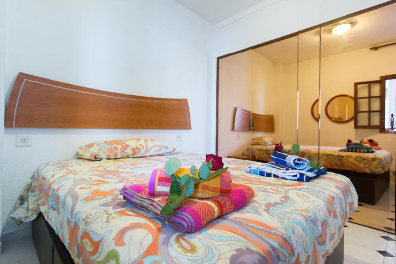 Furnished 3-bedroom flat in Sant Martí