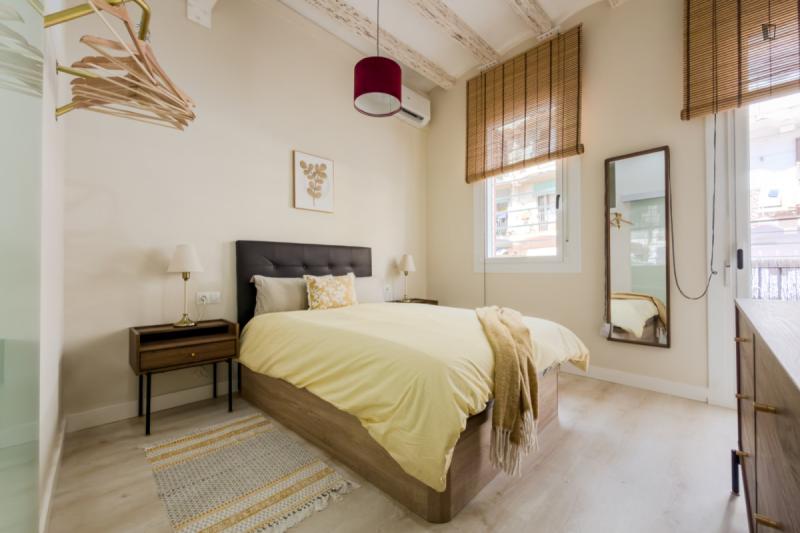 Furnished 2-bedroom flat in Ciutat Vella