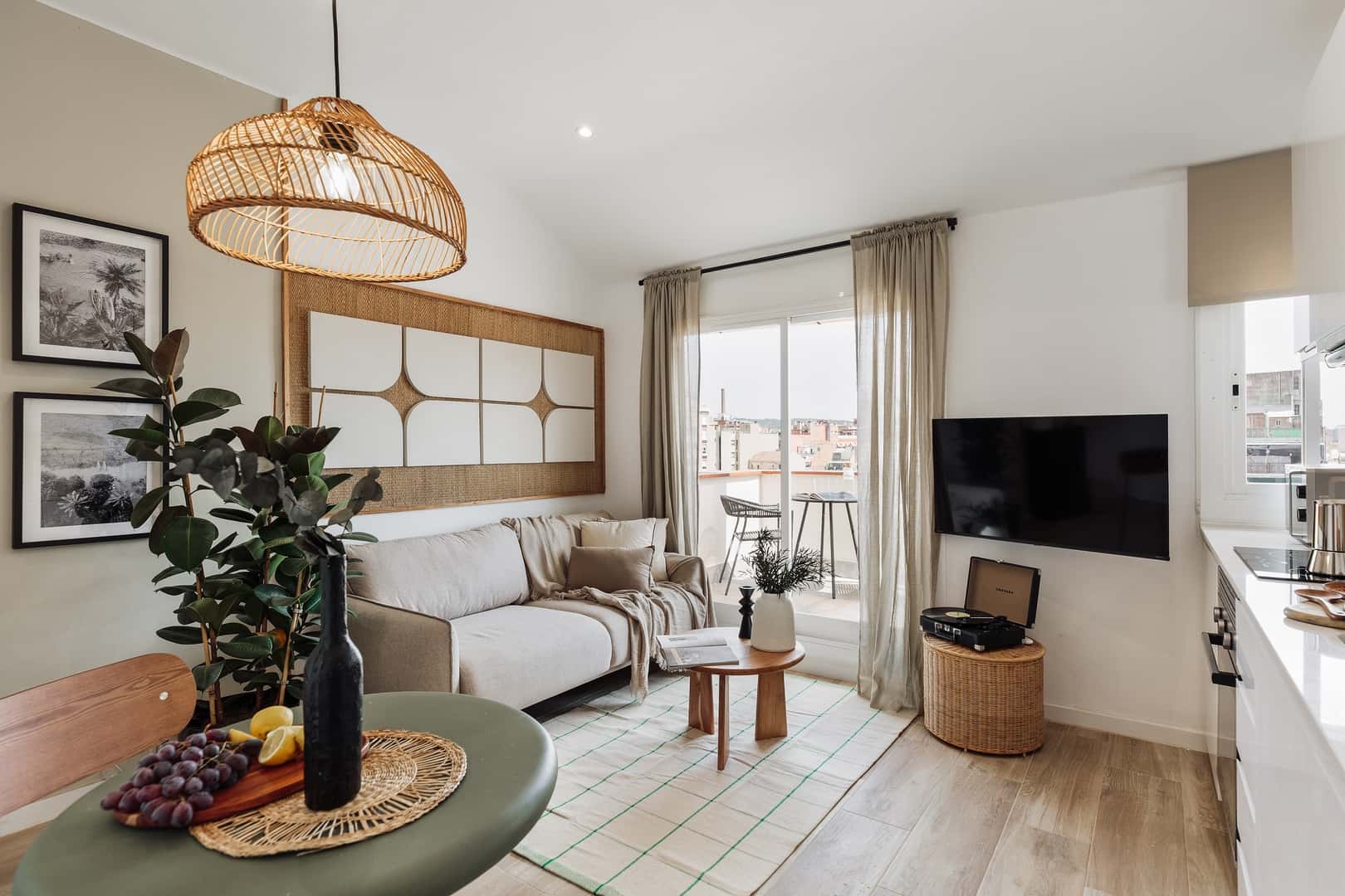 Furnished 1-bedroom flat in Sants-Montjuïc, 46 m²