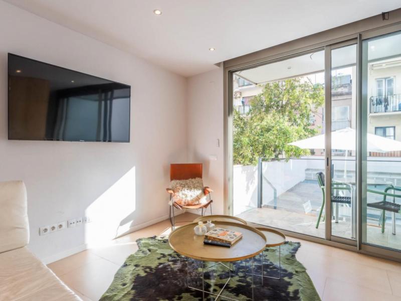 Furnished 1-bedroom flat in Sarrià–Sant Gervasi
